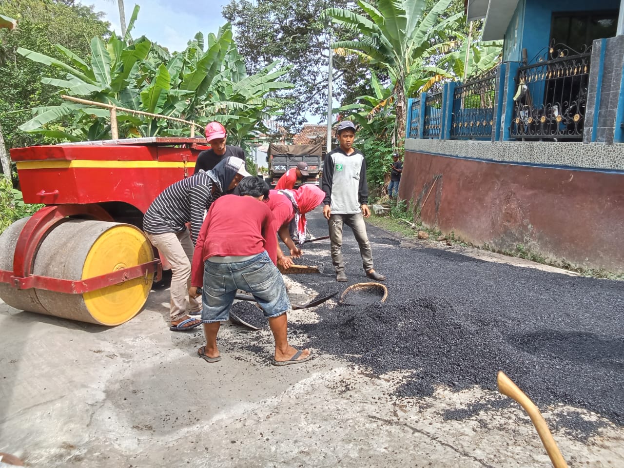 Latasir Jalan Desa