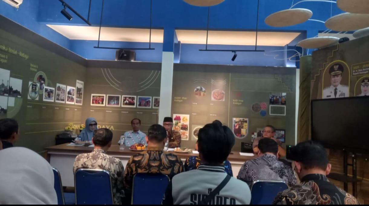 Pemdes Ragawacana Hadiri Undangan Literasi Daerah 2026