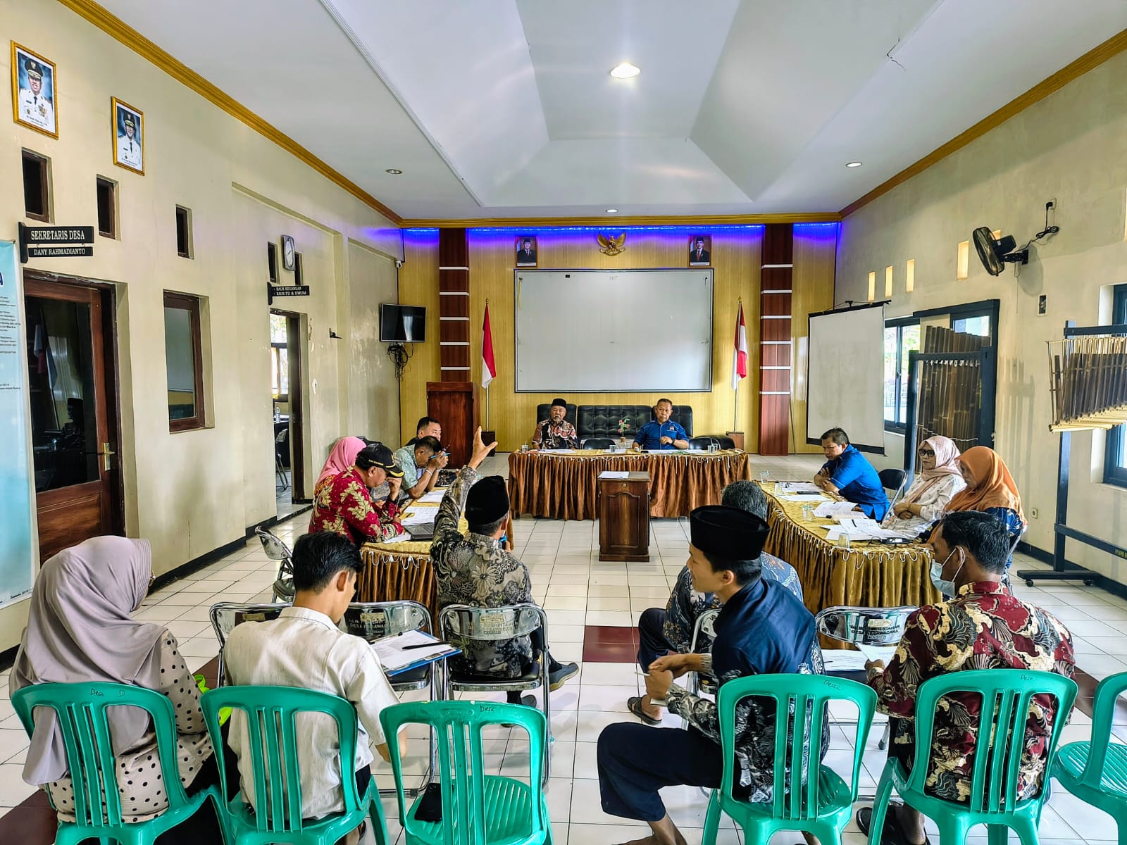 Musyawarah Desa Ragawacana Bahas Pemeringkatan dan Penentuan Skala Prioritas Pembangunan dalam Penyusunan RKP Desa Tahun 2027 serta Usulan Pembangunan untuk Tahun 2028